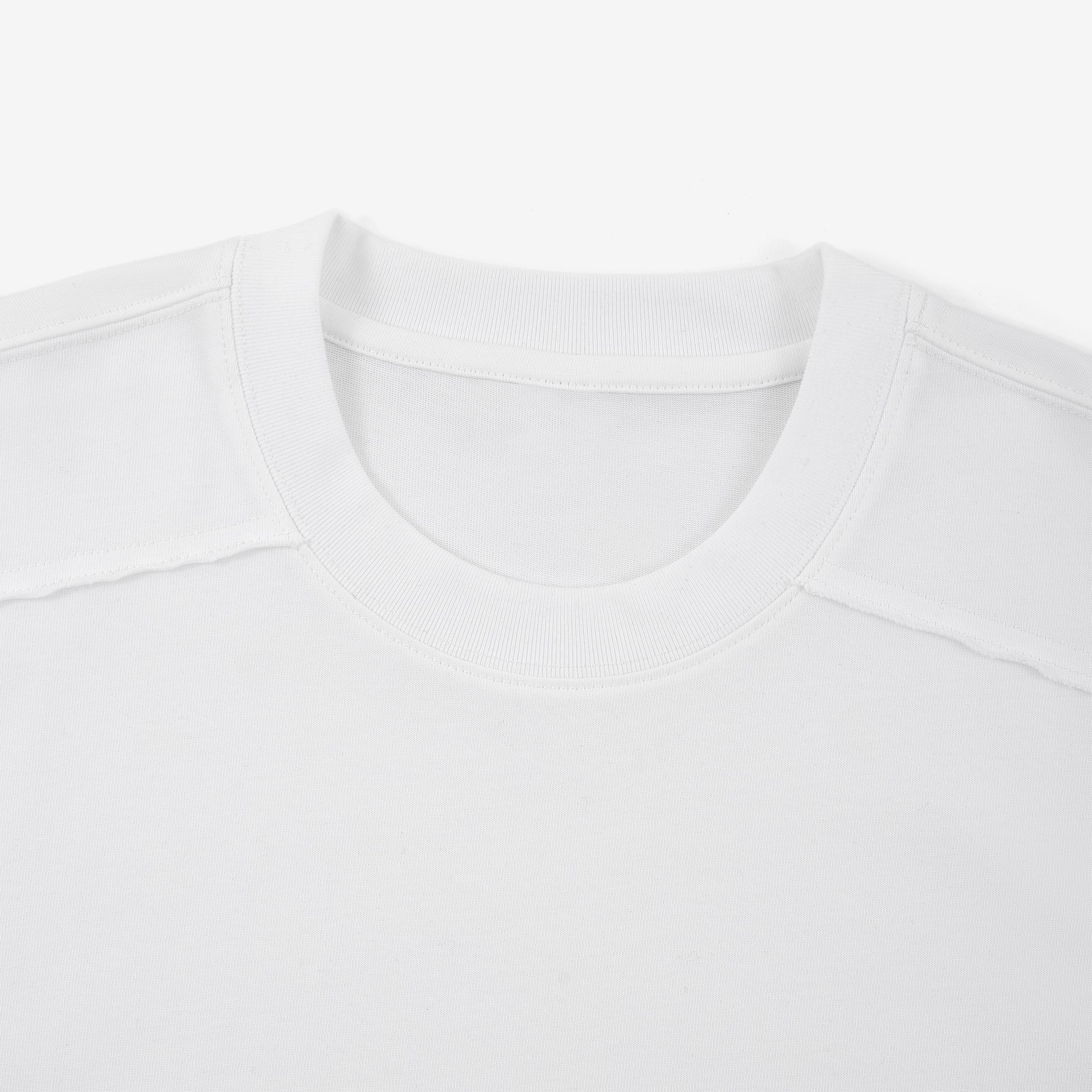 Black Sukuna's Will Kurse Mark T-shirt by featuring bold graphic print on front and comfortable cotton fabric.